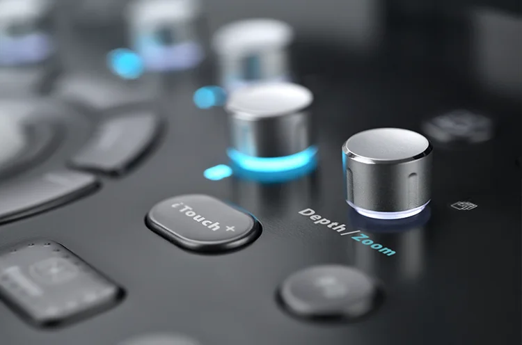 Nahaufnahme eines Ultraschallgeräts nach Netzwerkanbindung